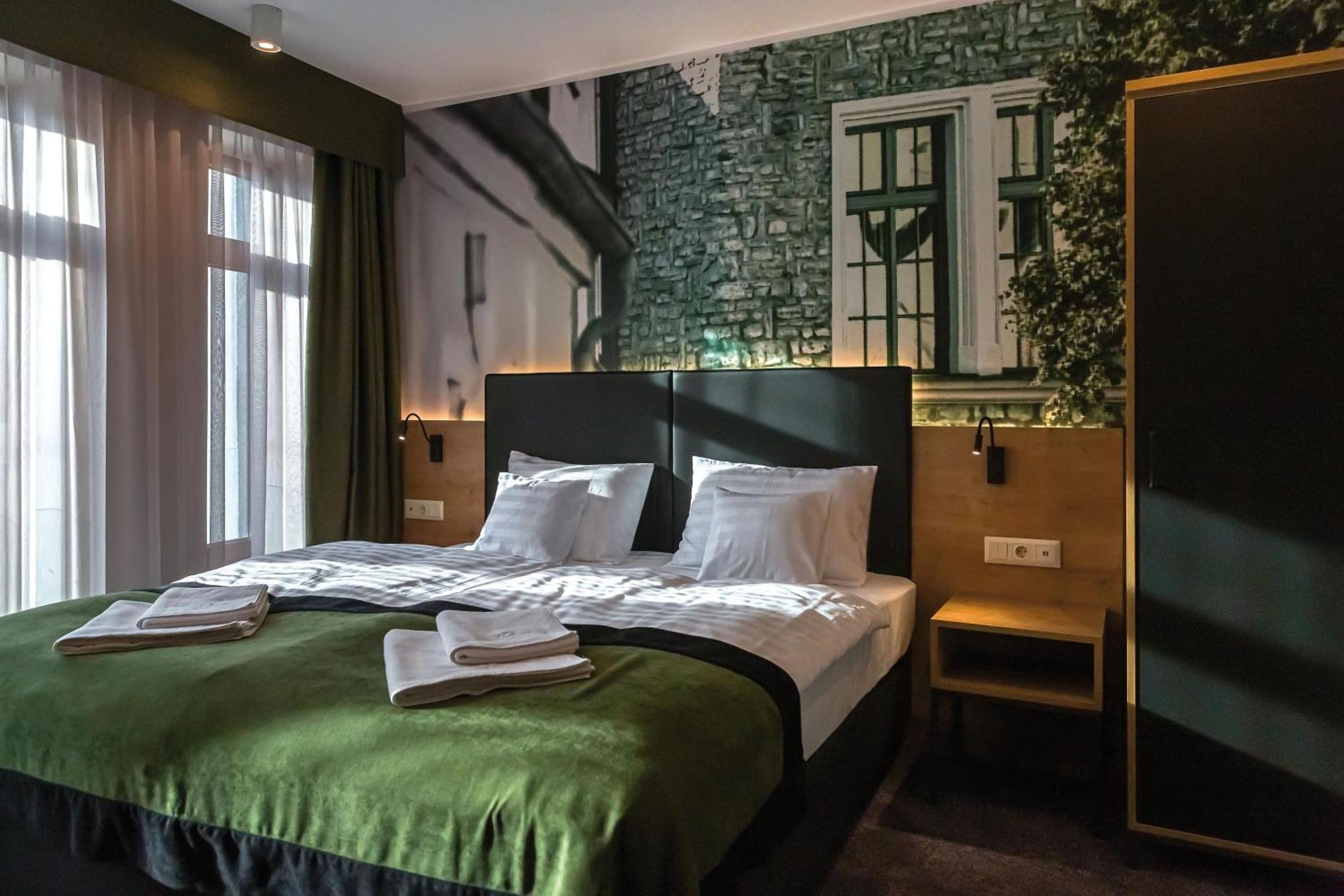 Oliva Hotel Veszprém Kültér fotó