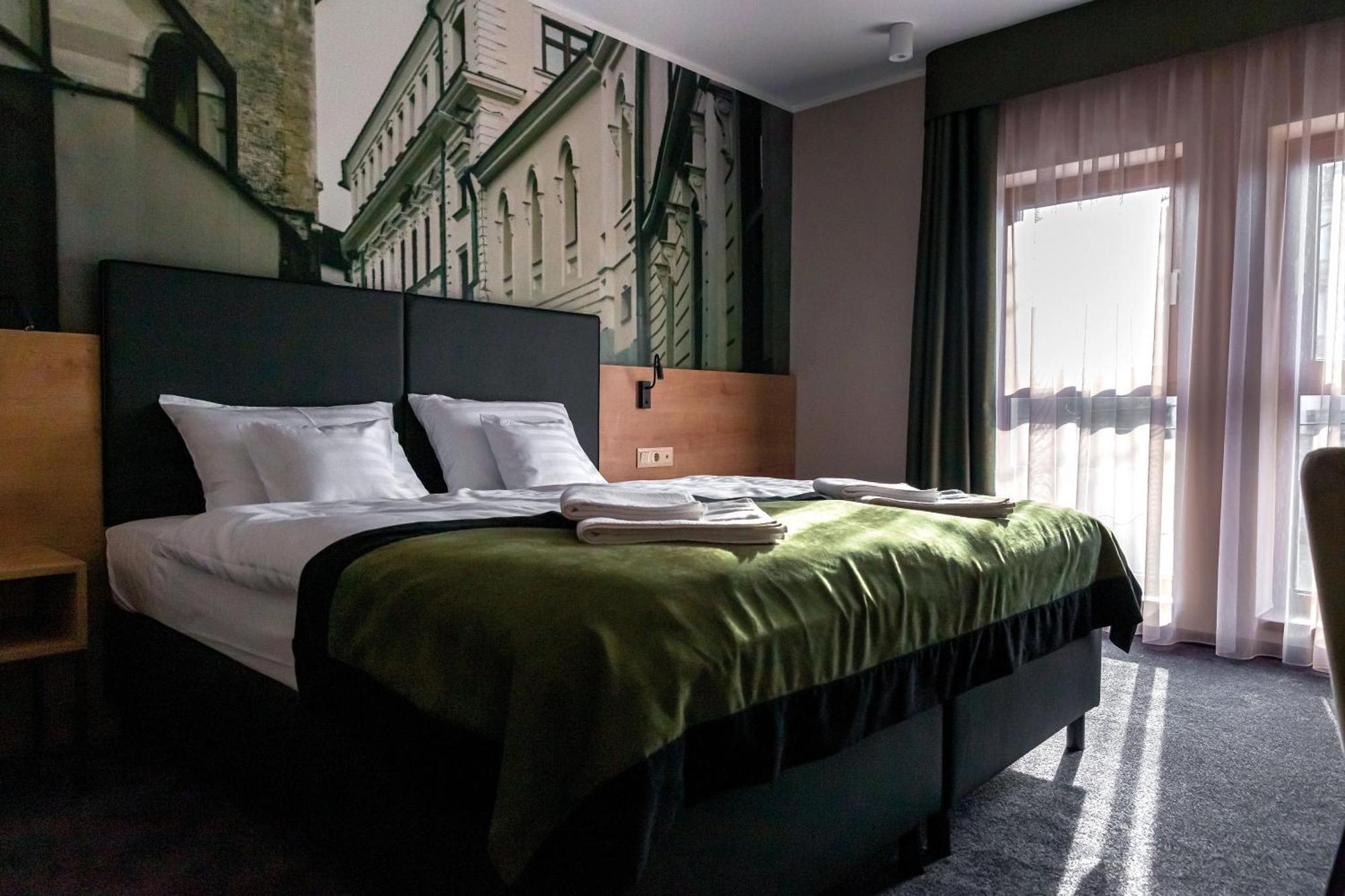 Oliva Hotel Veszprém Kültér fotó